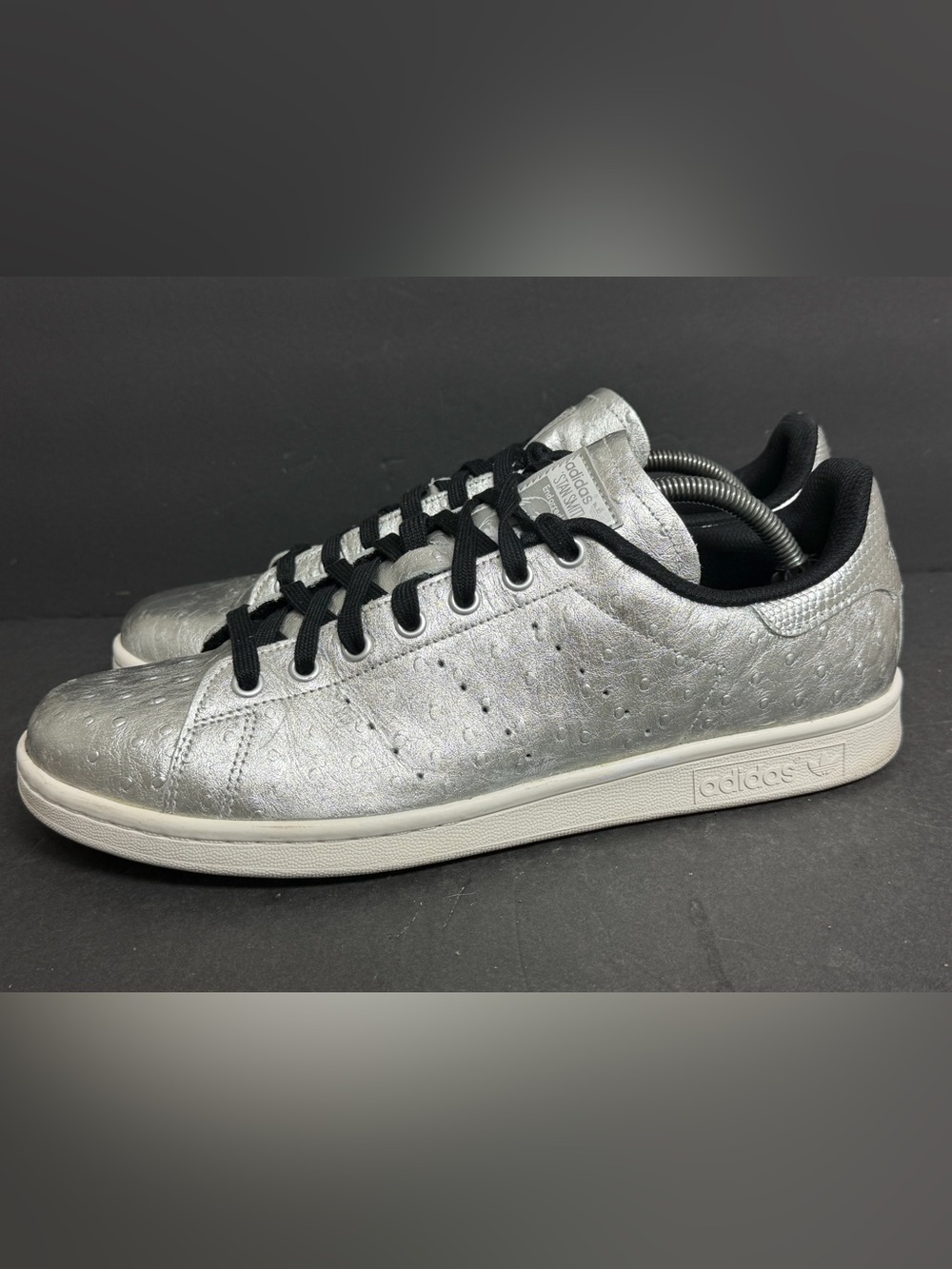 adidas Stan Smith Sneaker Men's Silver Metallic Ostrich Top Size 11